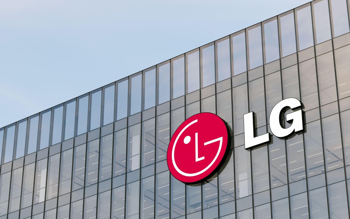 LG-kantoorpand met logo op de gevel